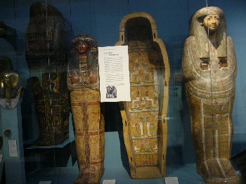 6-Unas momias\, Museo Británico
